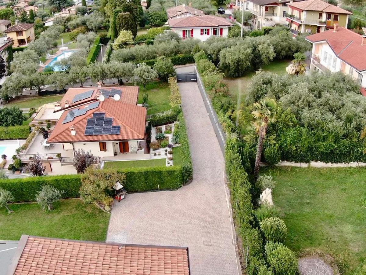 Lhv Garda Lake - Private Pool And Spa Bardolino Ngoại thất bức ảnh